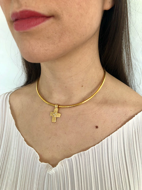 Gold Hand Hammered Neckband